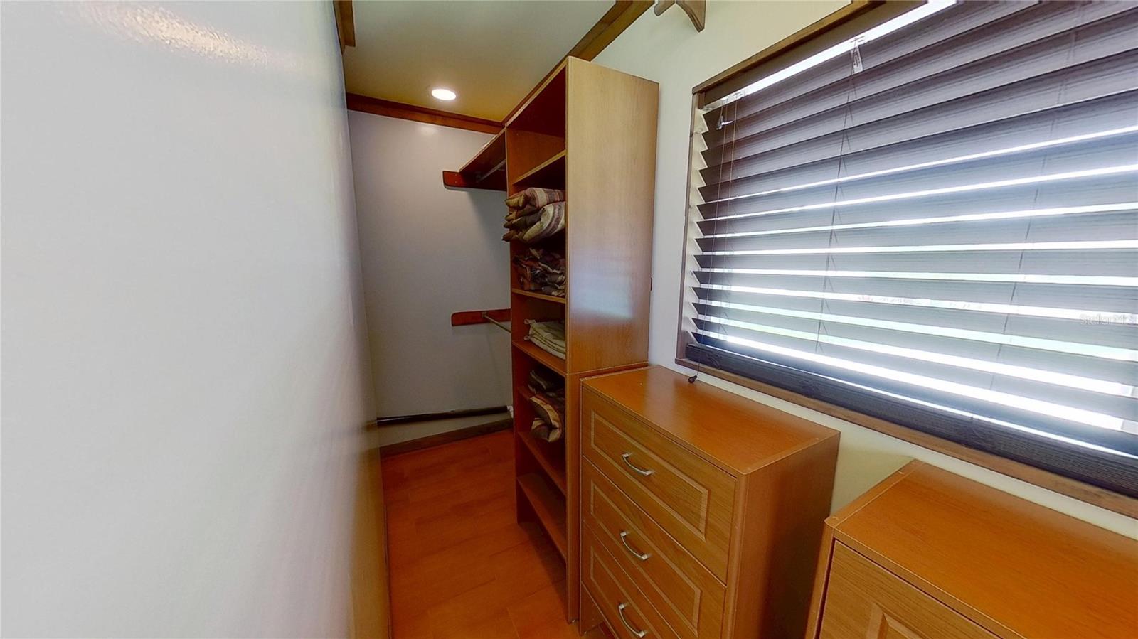 Image 30 of 50 For 7230 17th Lane N