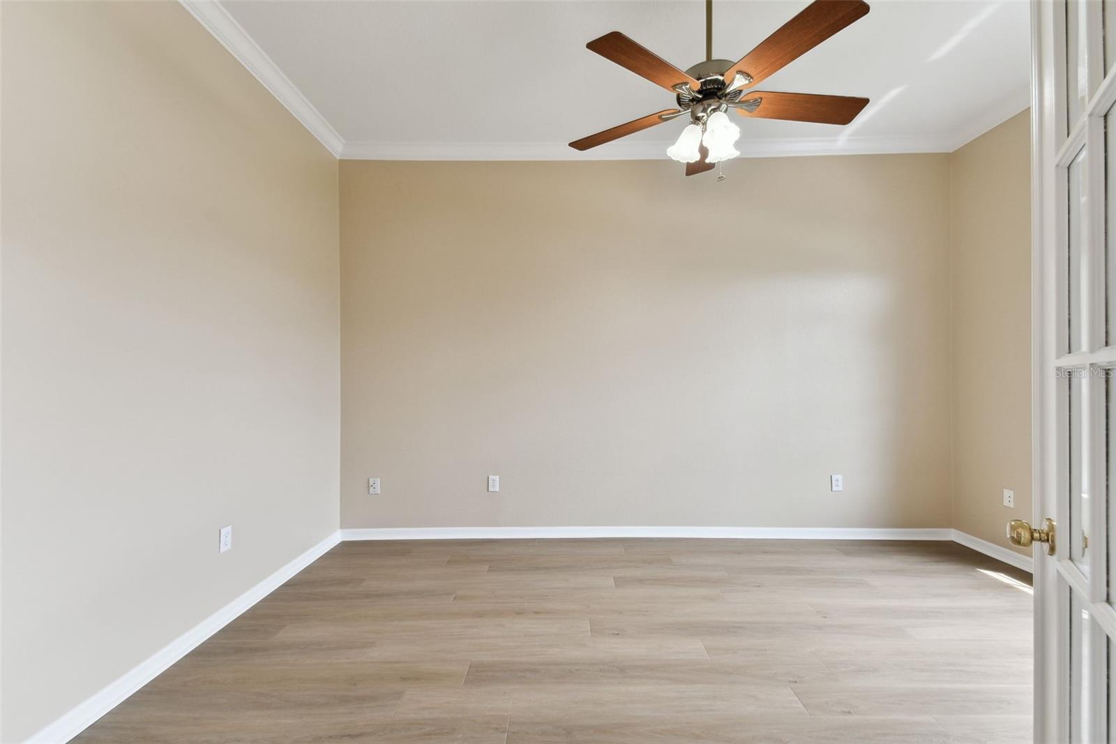 Image 10 of 60 For 5321 Silver Charm Terrace