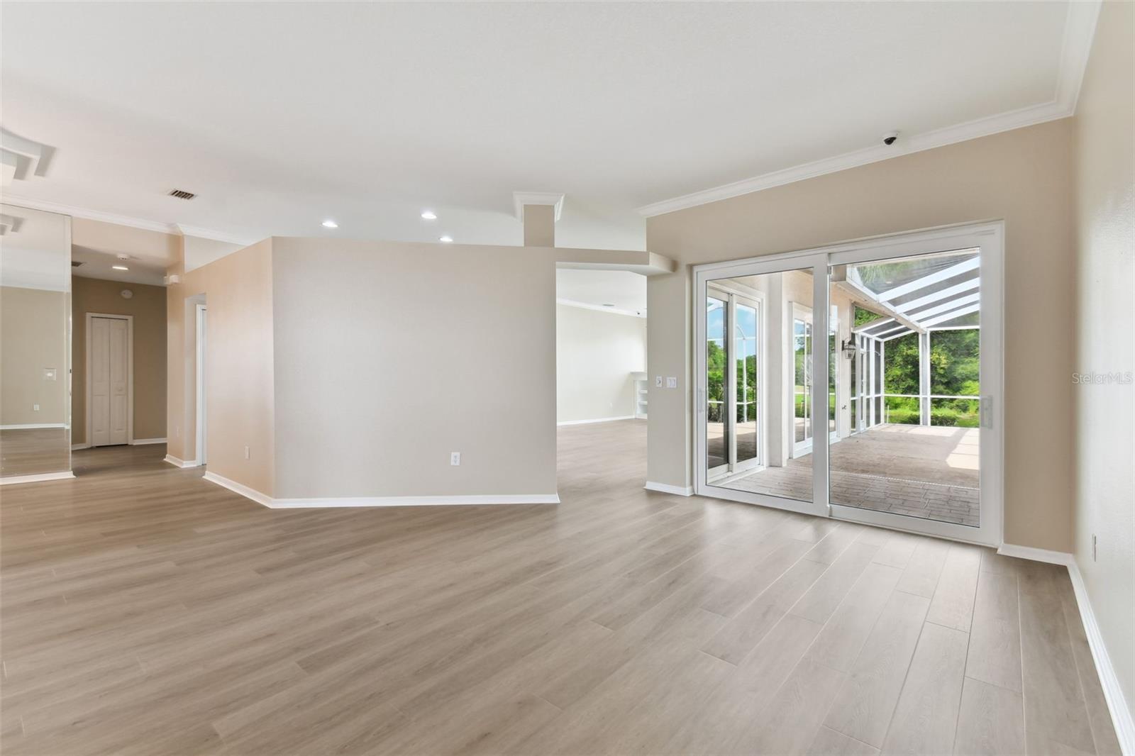 Image 11 of 60 For 5321 Silver Charm Terrace