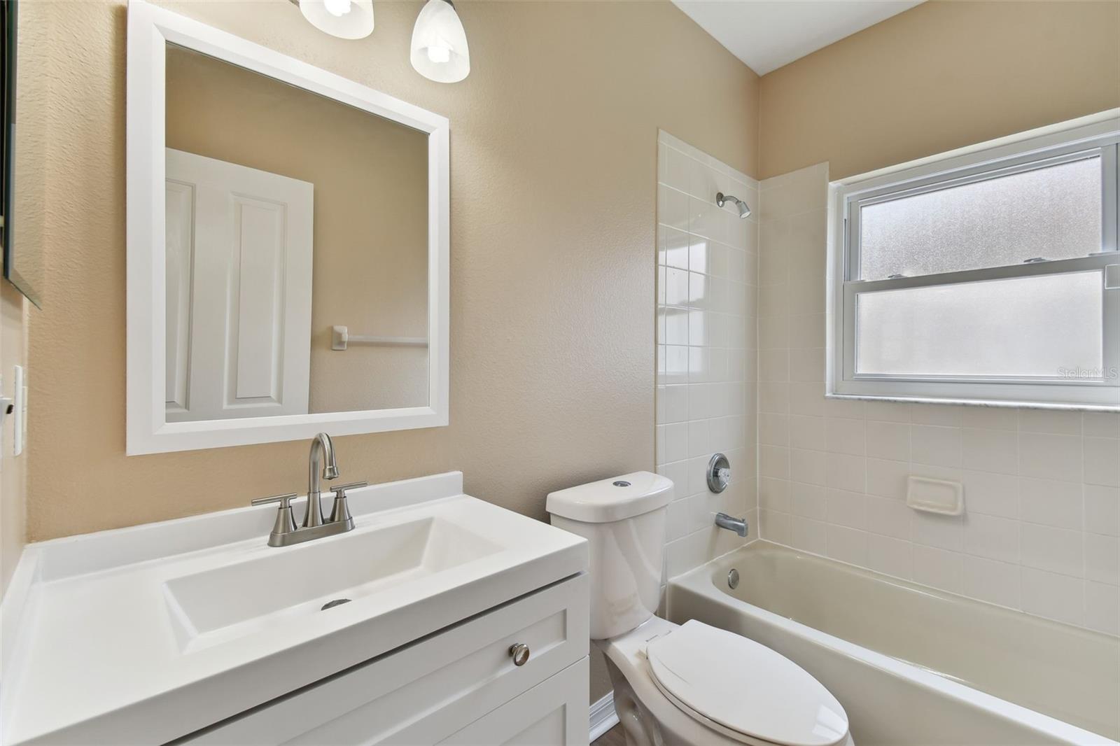 Image 33 of 60 For 5321 Silver Charm Terrace