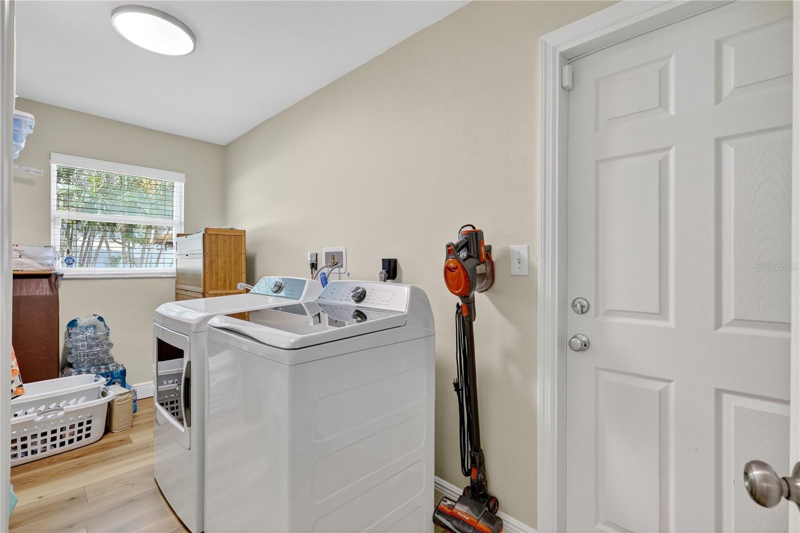 Image 42 of 65 For 8414 Boulder Place