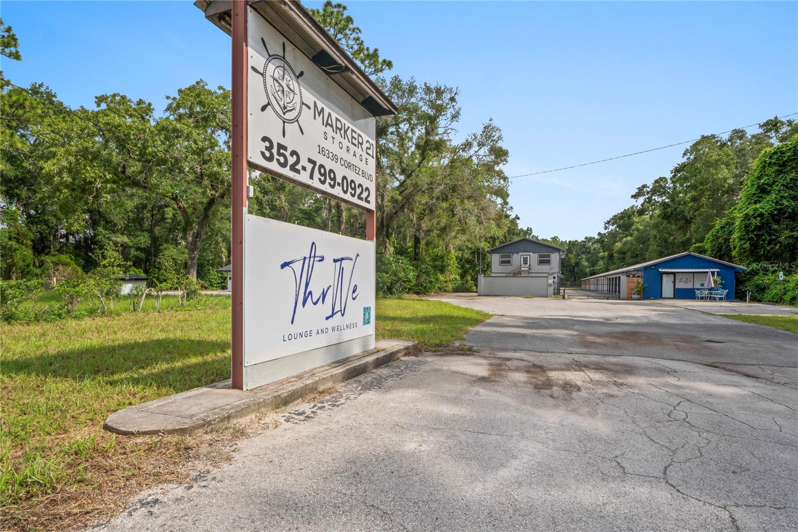 Image 11 of 91 For 16331 Cortez Boulevard