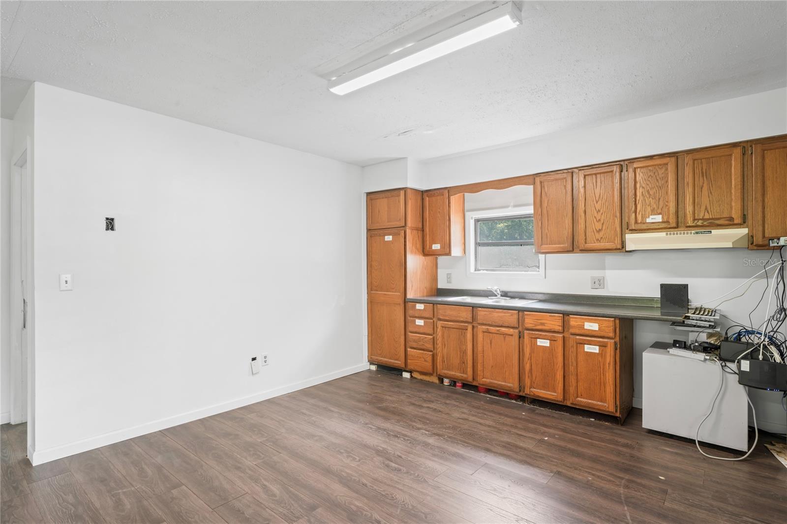Image 22 of 91 For 16331 Cortez Boulevard