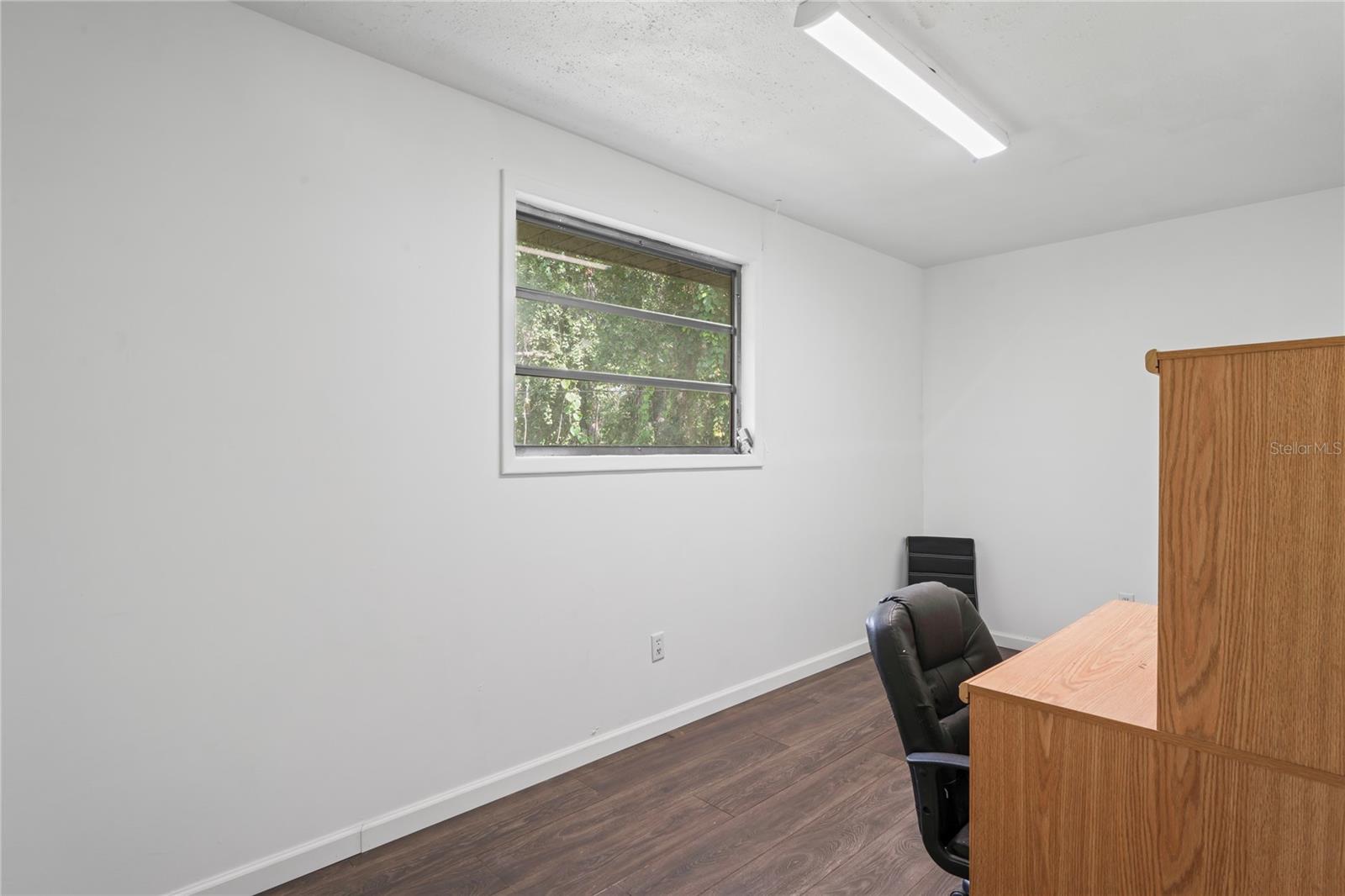 Image 23 of 91 For 16331 Cortez Boulevard