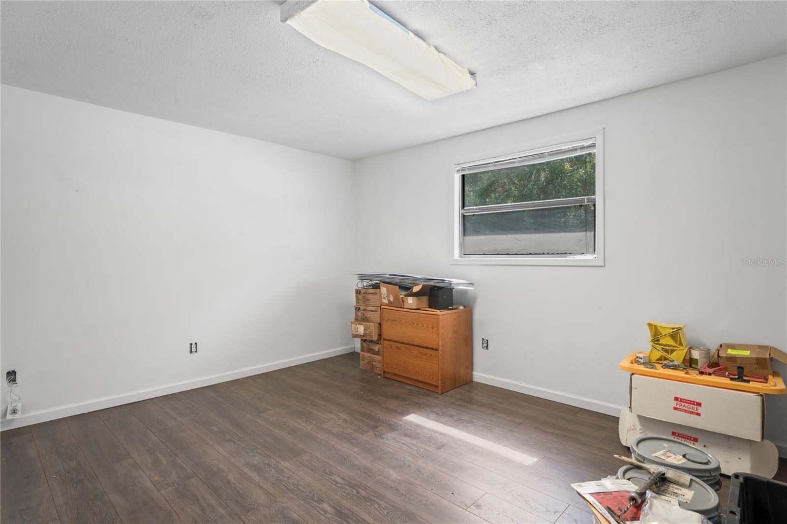 Image 26 of 91 For 16331 Cortez Boulevard