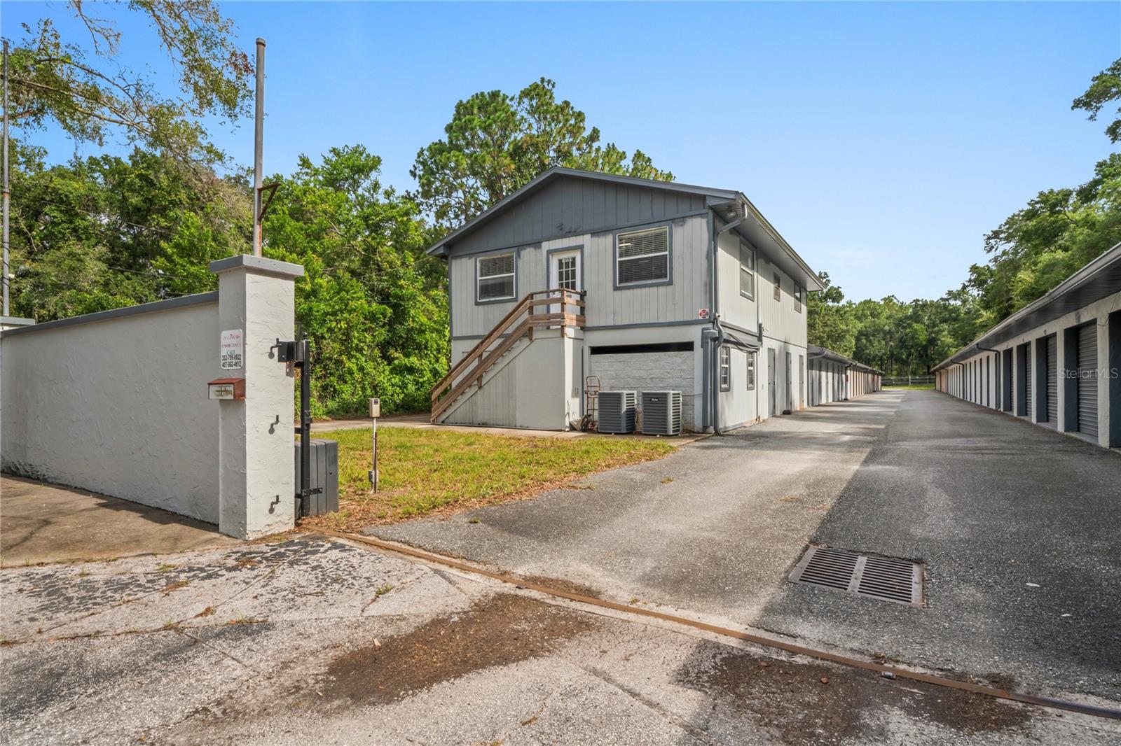 Image 31 of 91 For 16331 Cortez Boulevard