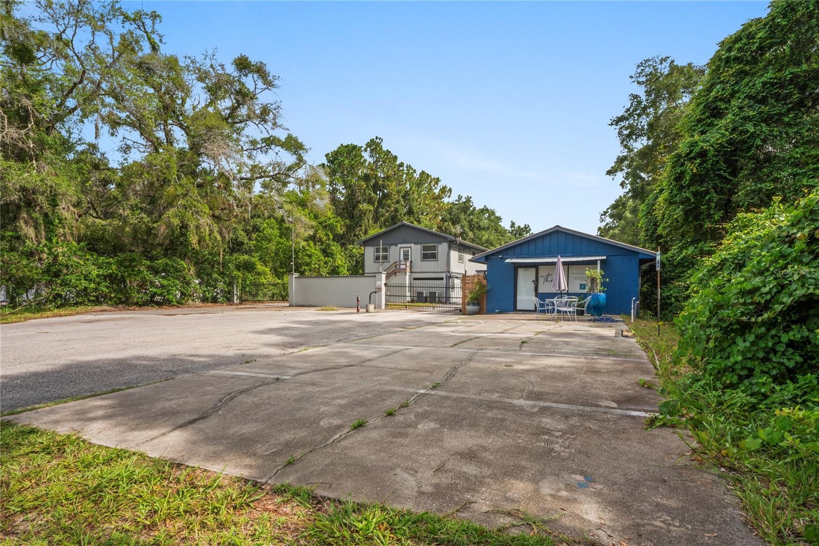 Image 47 of 91 For 16331 Cortez Boulevard