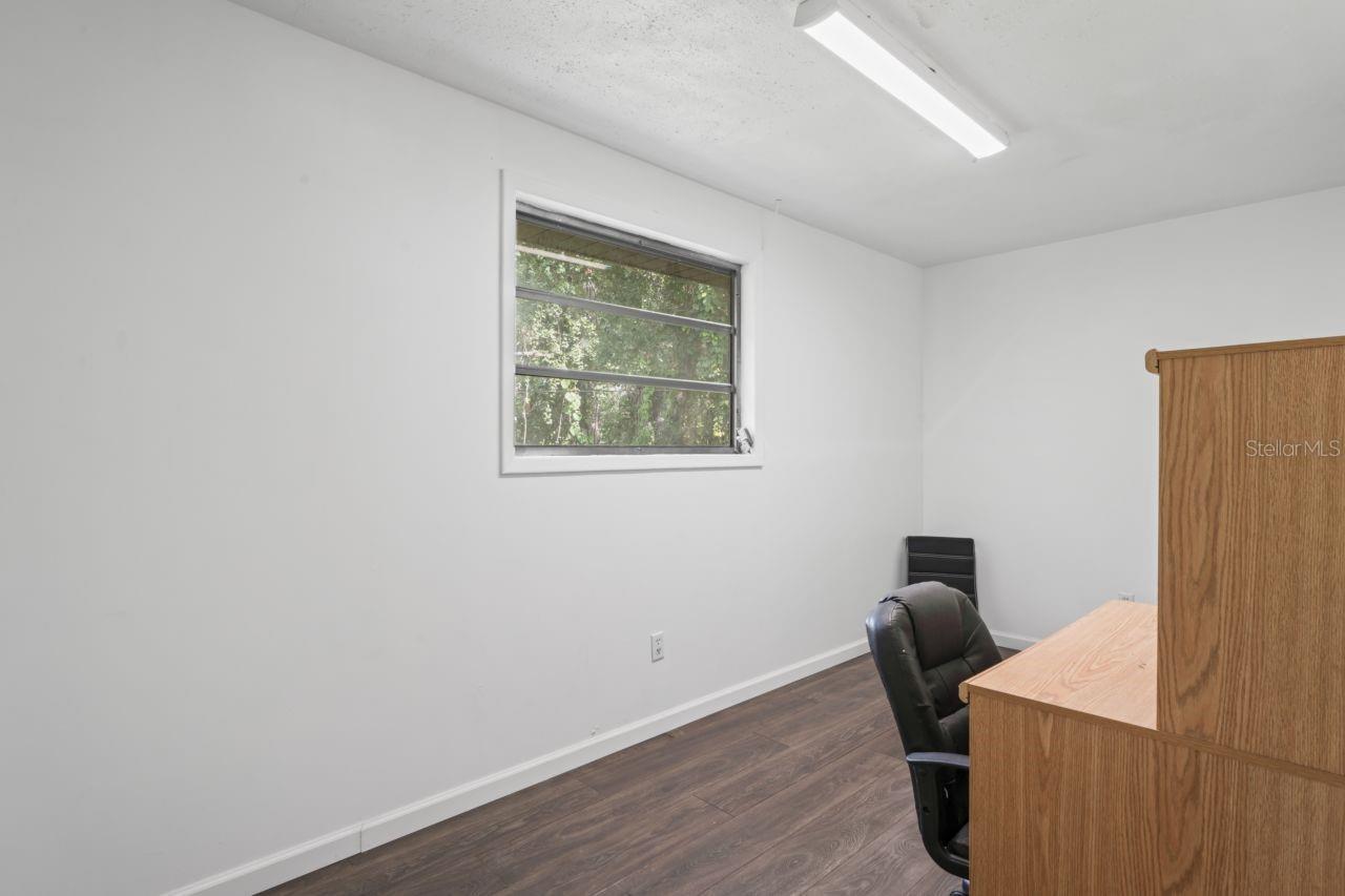 Image 85 of 91 For 16331 Cortez Boulevard