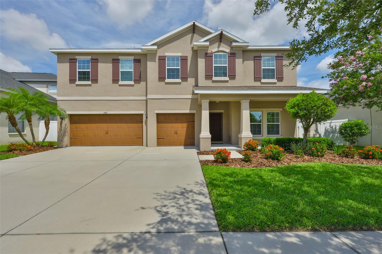 Details for 13811 Artesa Bell Drive, RIVERVIEW, FL 33579