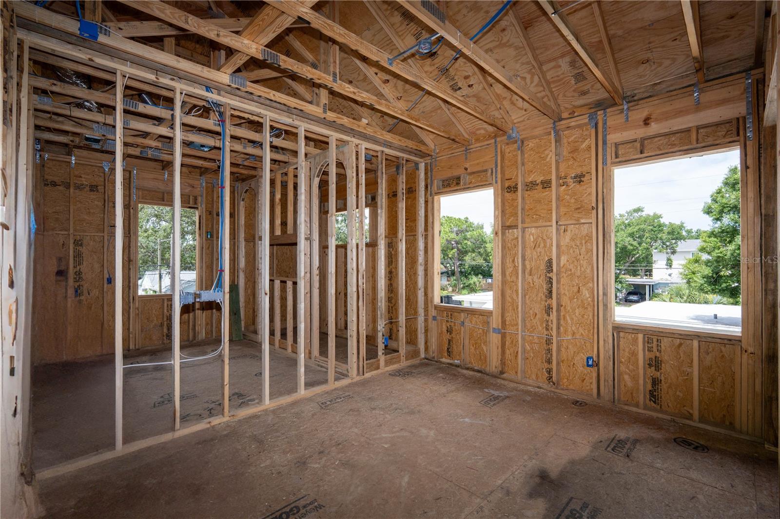 Image 12 of 38 For 782 48th Avenue N