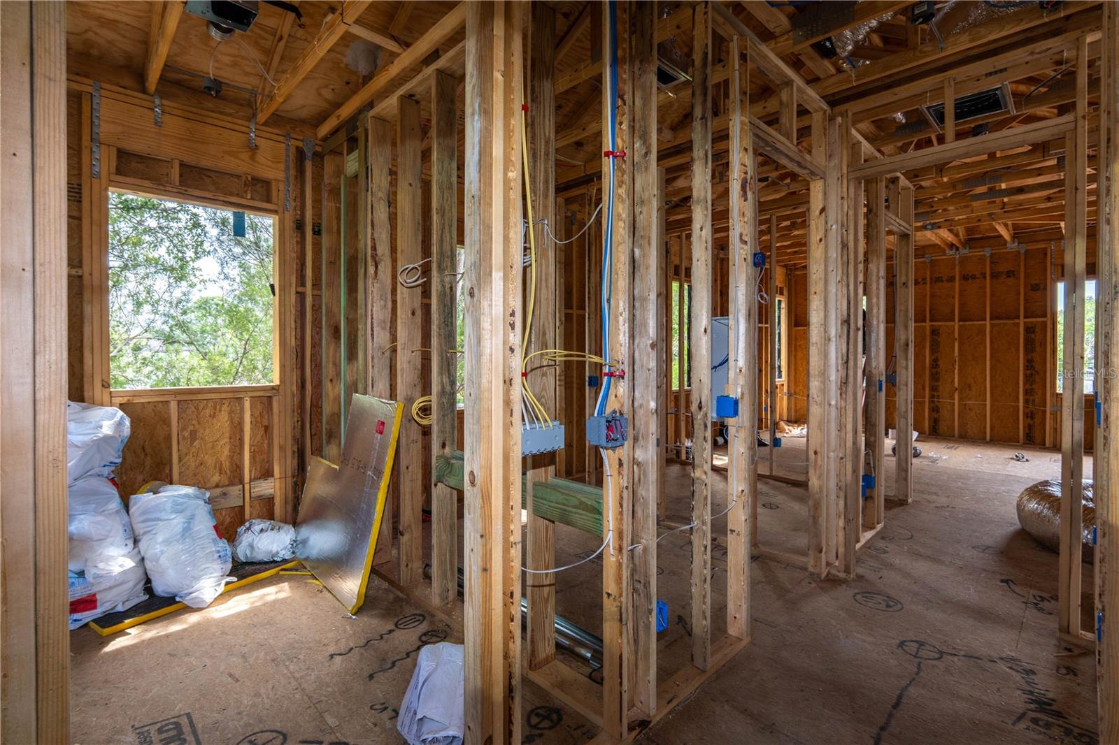 Image 14 of 38 For 782 48th Avenue N