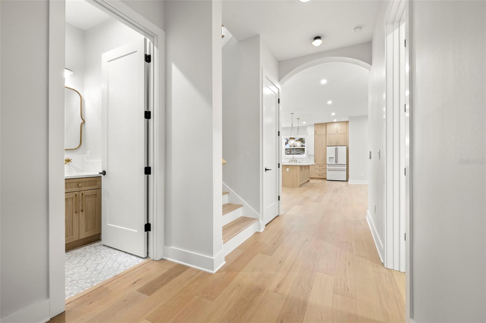 Image 21 of 38 For 782 48th Avenue N