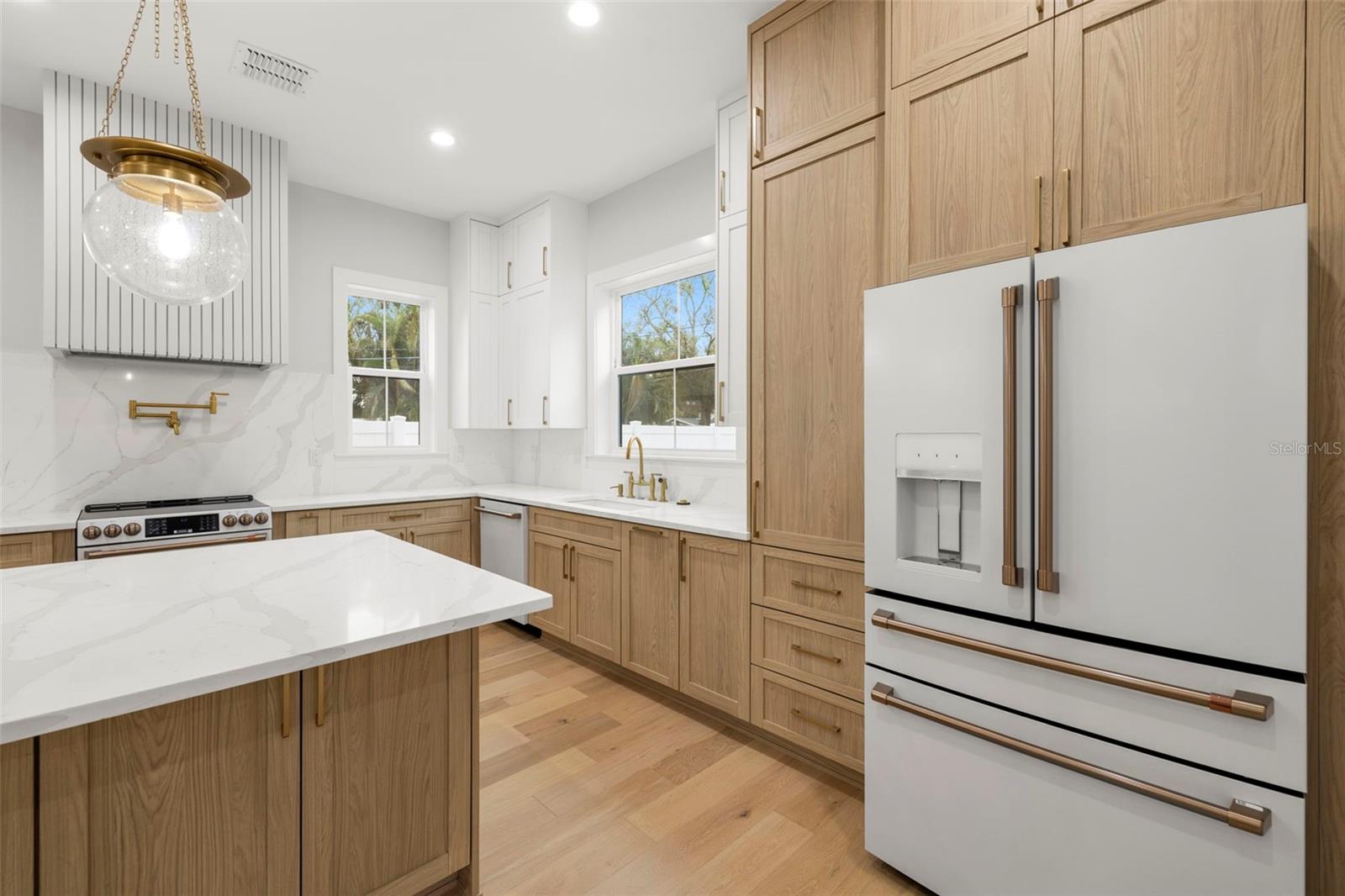 Image 29 of 38 For 782 48th Avenue N