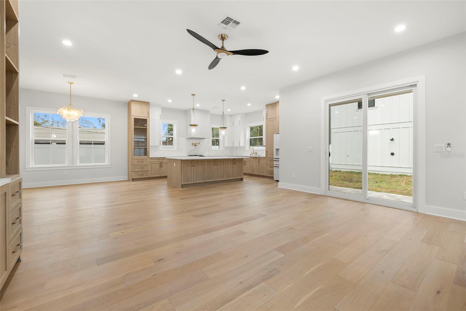 Image 34 of 38 For 782 48th Avenue N