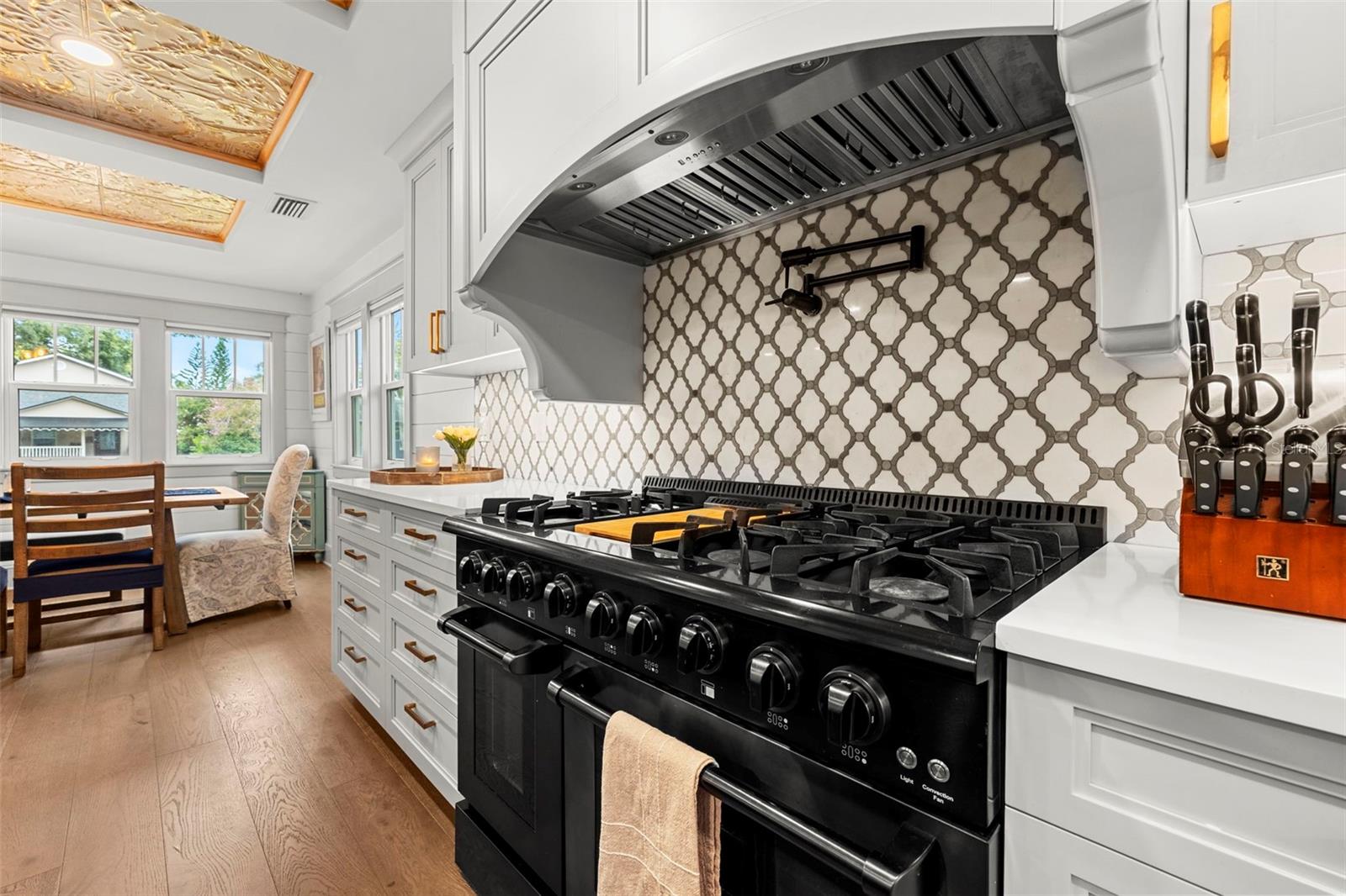 Image 13 of 56 For 2420 14th Street N