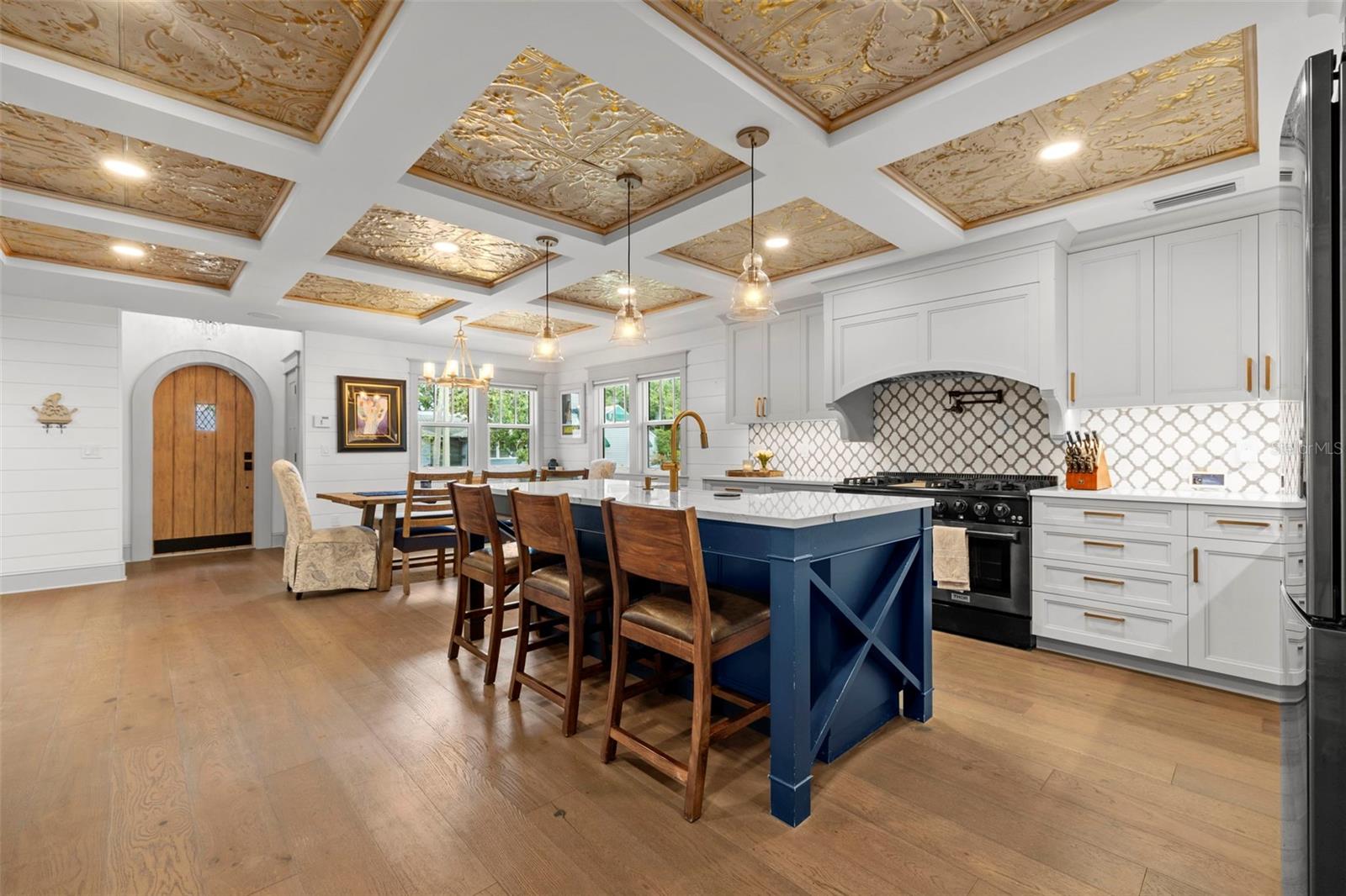Image 15 of 56 For 2420 14th Street N