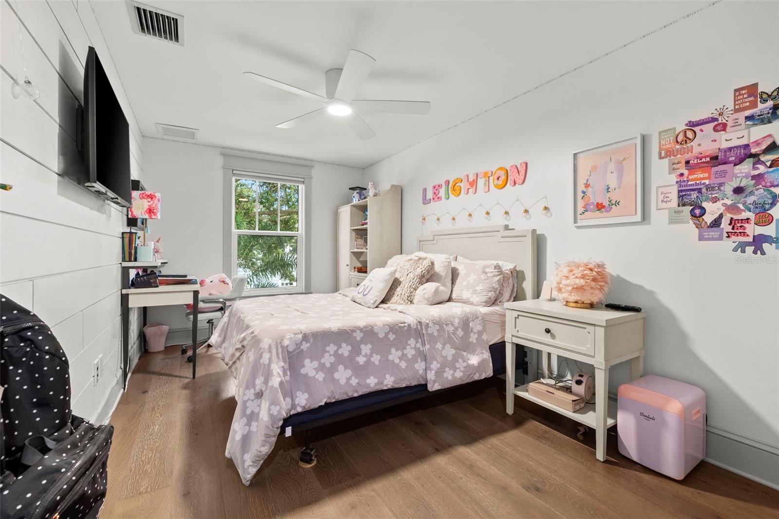 Image 41 of 56 For 2420 14th Street N