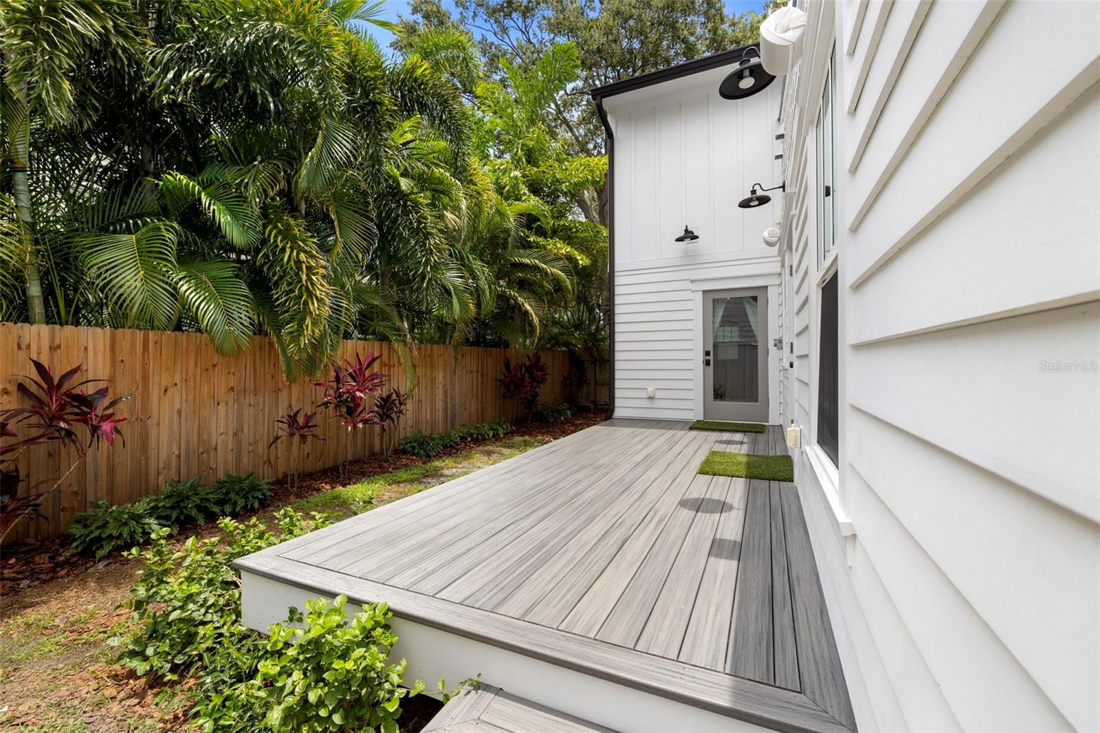 Image 45 of 56 For 2420 14th Street N