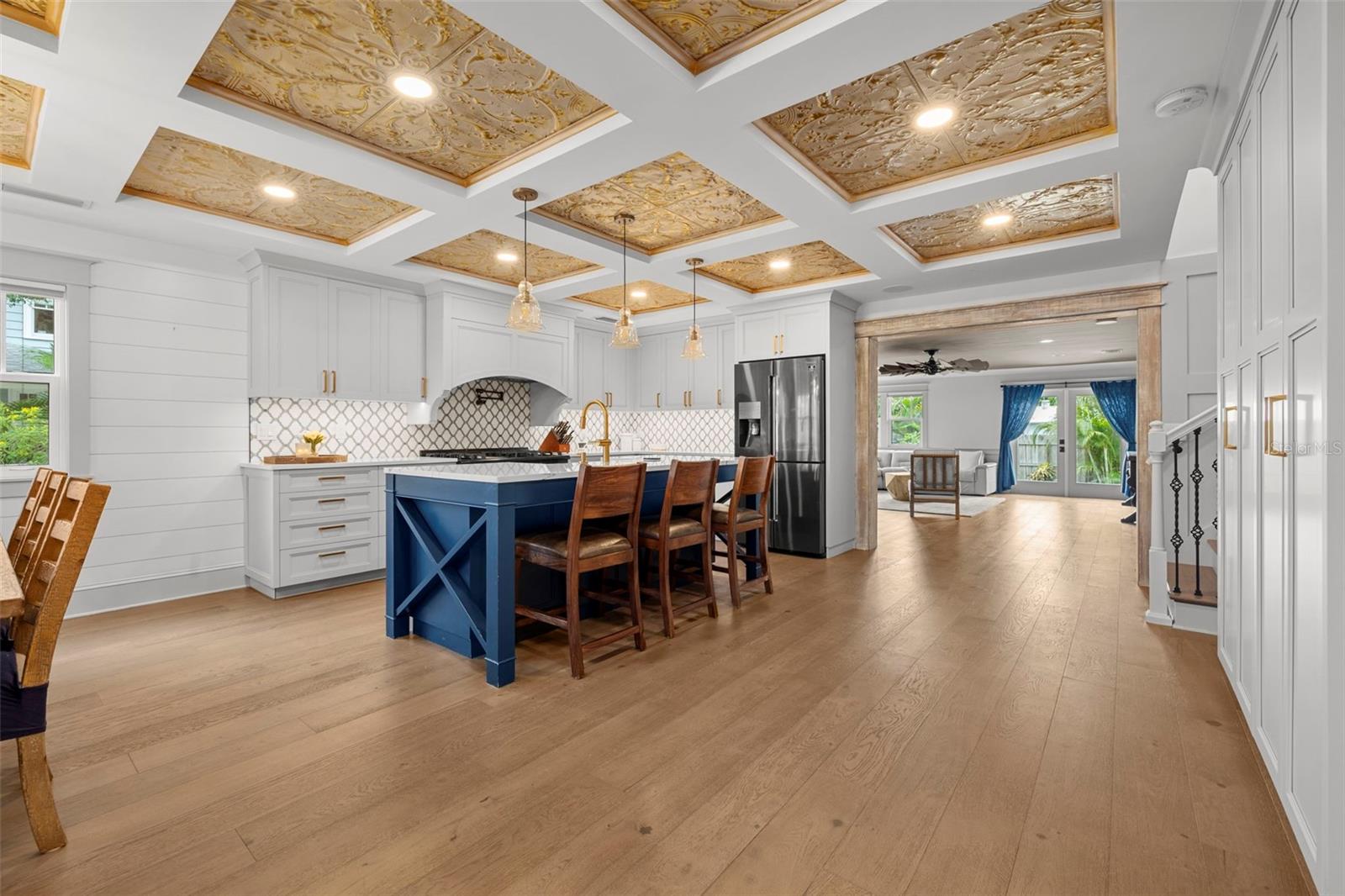 Image 7 of 56 For 2420 14th Street N