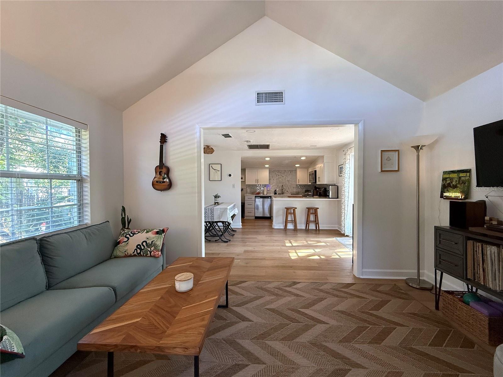 Image 3 of 56 For 5313 26th Avenue S
