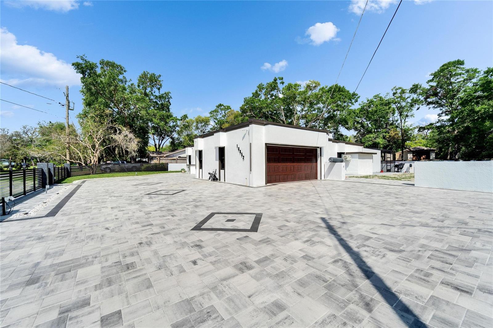 Image 11 of 100 For 18852 Tracer Drive