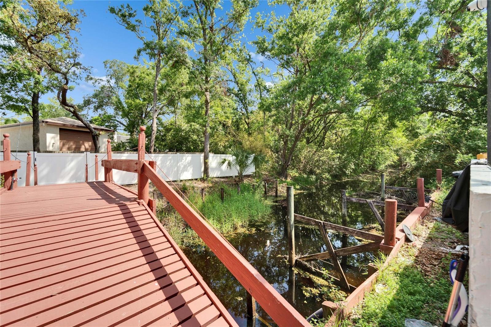 Image 17 of 100 For 18852 Tracer Drive