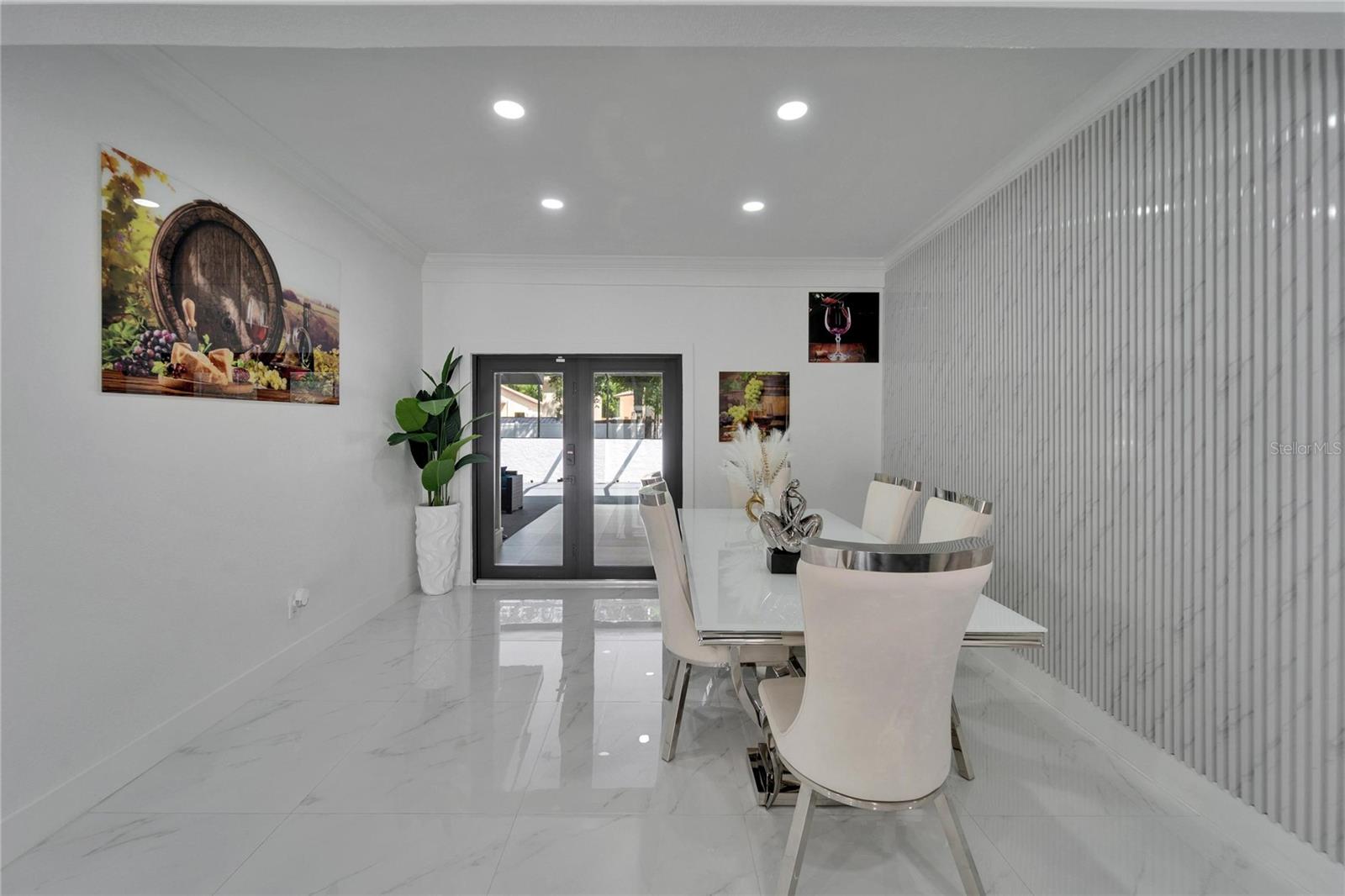 Image 42 of 100 For 18852 Tracer Drive