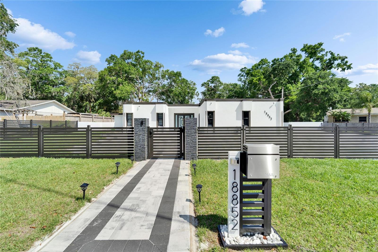 Image 6 of 100 For 18852 Tracer Drive