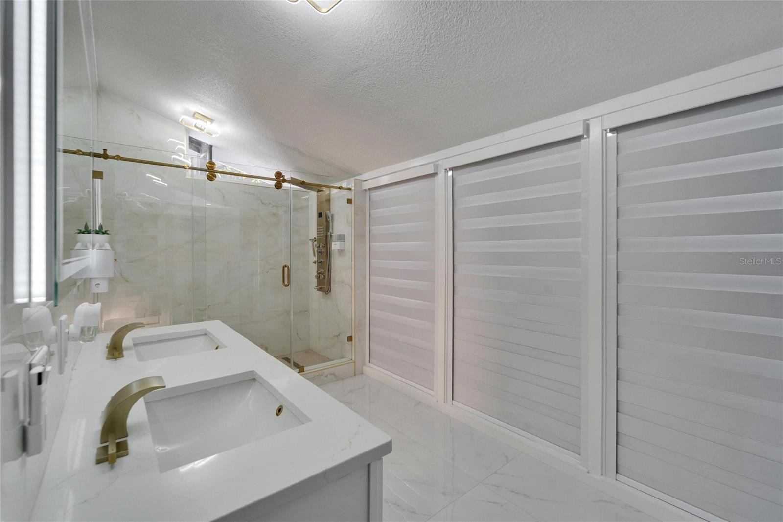 Image 70 of 100 For 18852 Tracer Drive