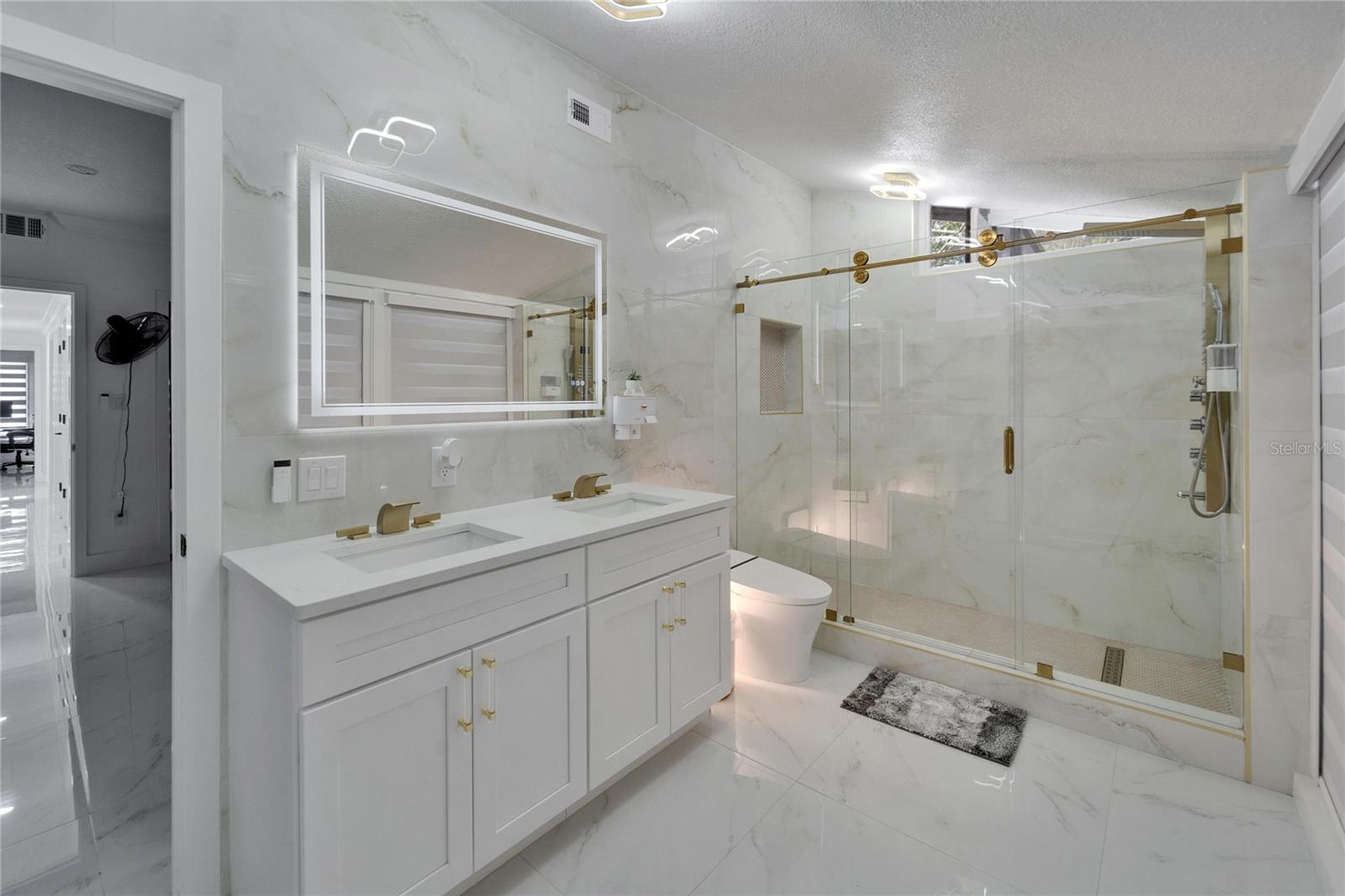 Image 71 of 100 For 18852 Tracer Drive