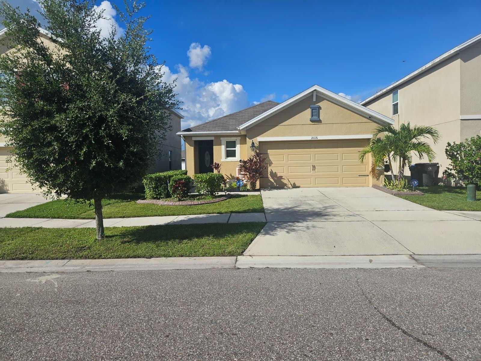 Details for 10116 Mangrove Well Road, SUN CITY CENTER, FL 33573