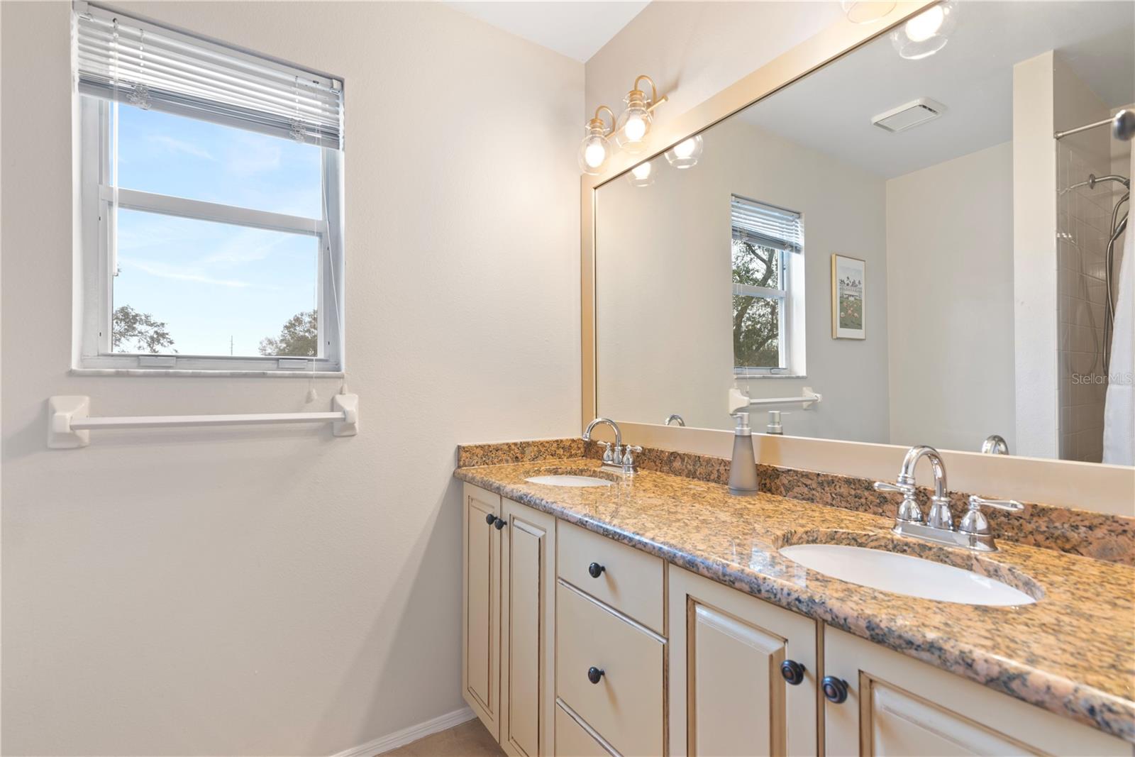 Image 23 of 37 For 11107 Indian Oaks Drive