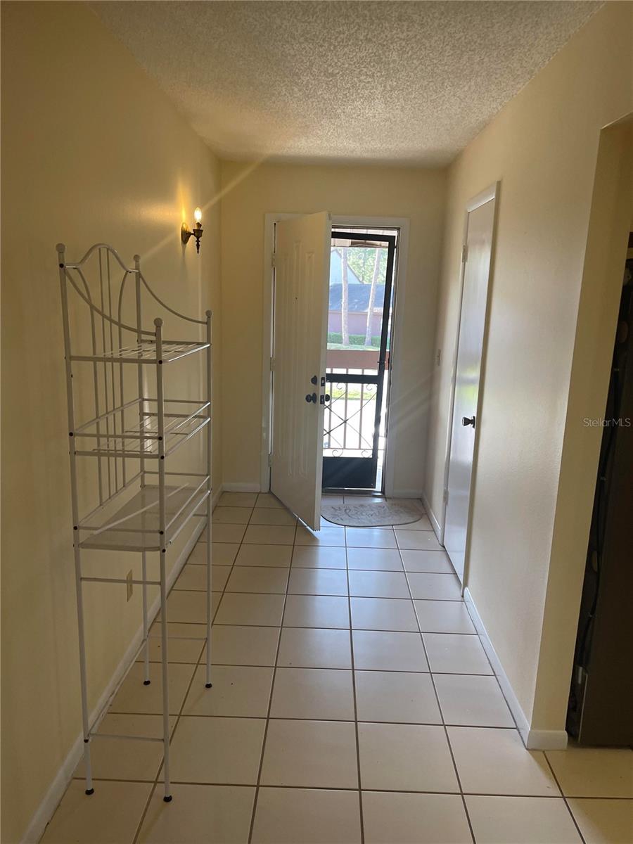 Image 21 of 26 For 1200 Tarpon Woods Boulevard Q9