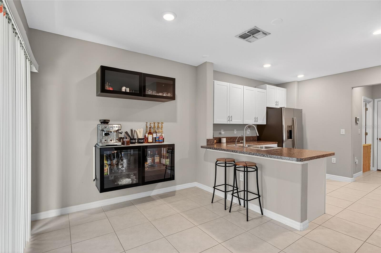 Image 12 of 63 For 7225 Spring Snowflake Avenue