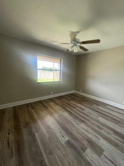 Image 7 of 14 For 3620 Willow Oak Road