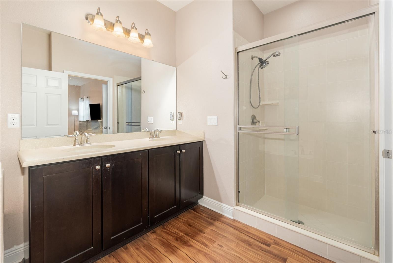 Image 13 of 28 For 1395 Alston Bay Boulevard