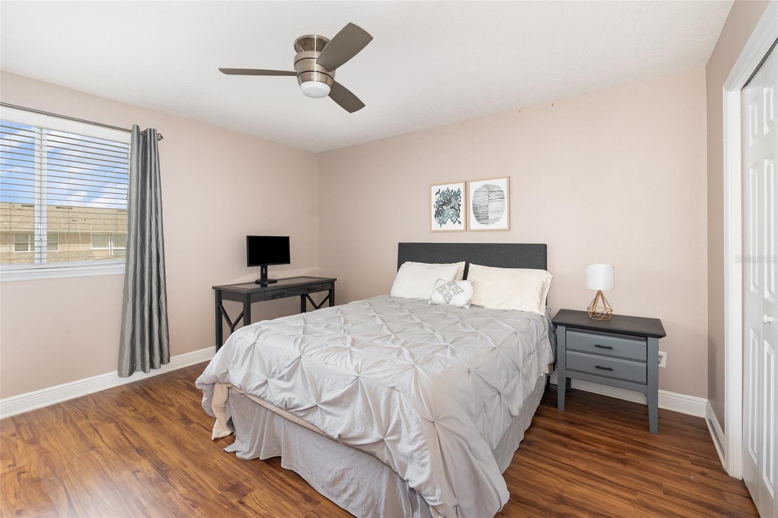 Image 19 of 28 For 1395 Alston Bay Boulevard