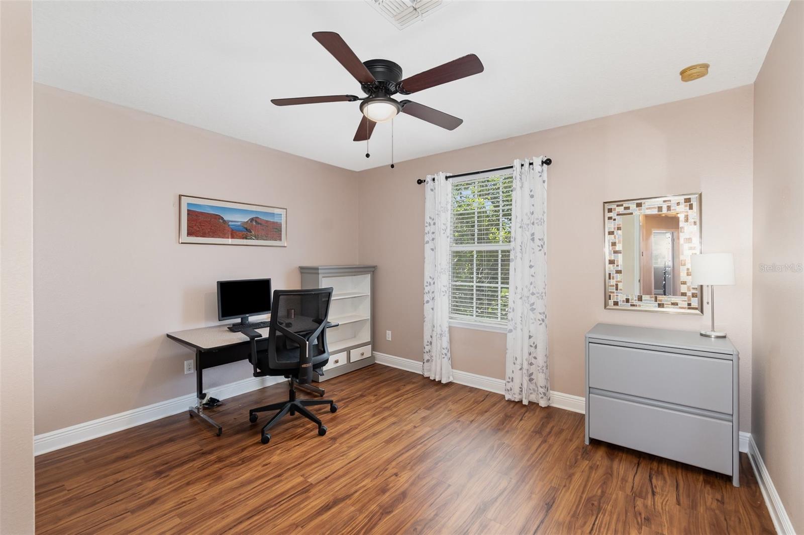 Image 22 of 28 For 1395 Alston Bay Boulevard