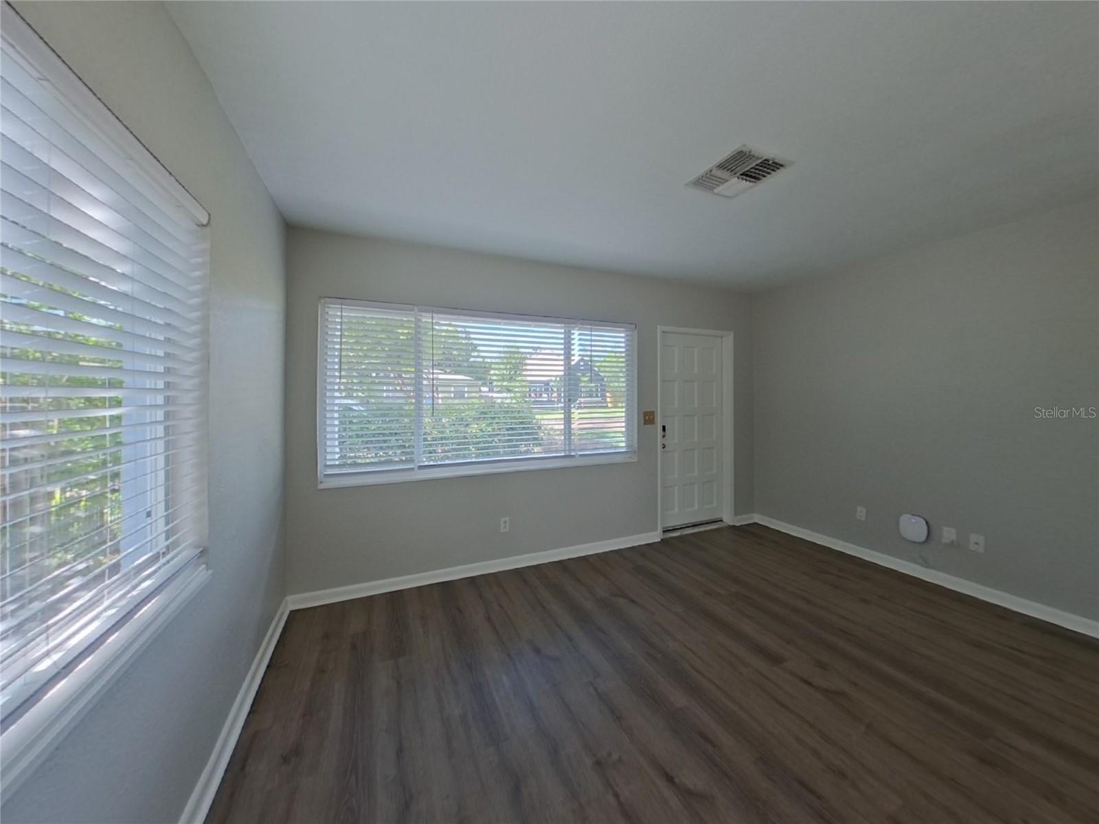 Image 3 of 16 For 4129 2nd Avenue N