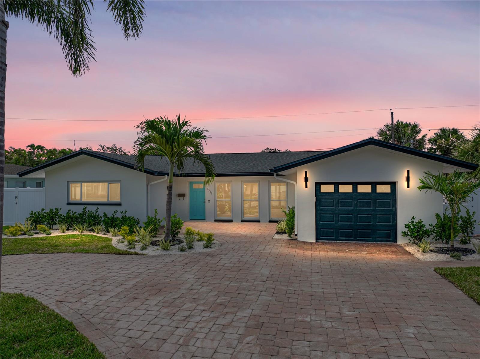 Image 10 of 98 For 6709 Cardinal Drive S