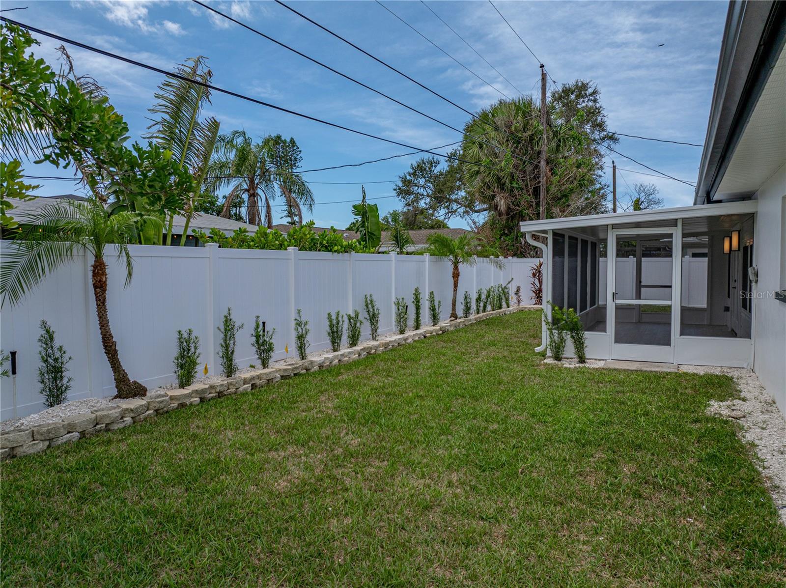 Image 75 of 98 For 6709 Cardinal Drive S