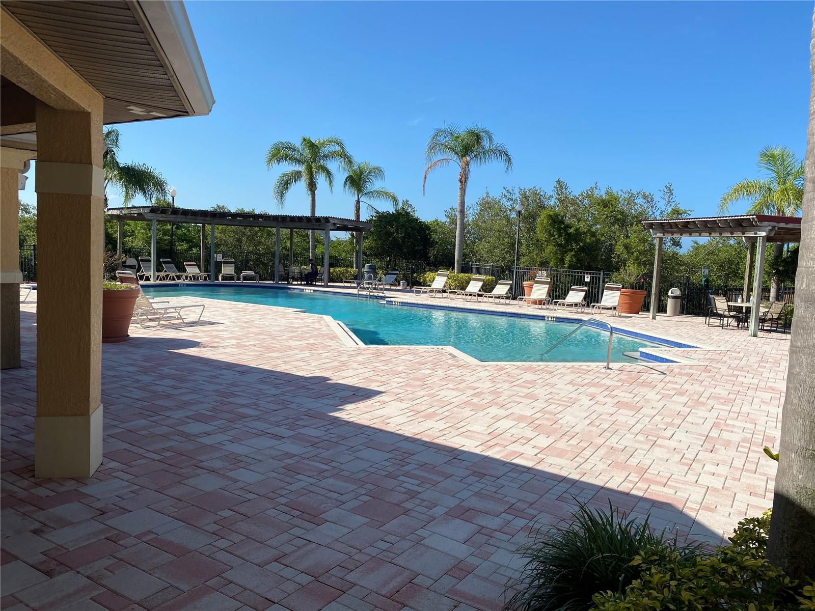 Listing photo id 0 for 4323 Bayside Village Drive 309