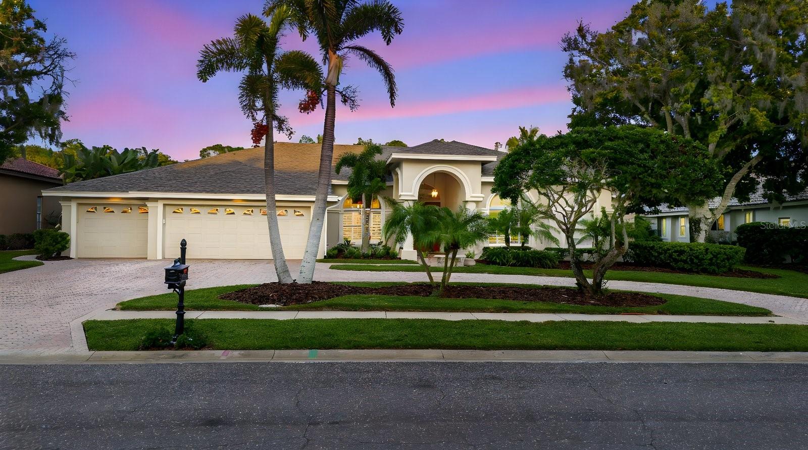 Image 2 of 90 For 3985 Capitol Drive