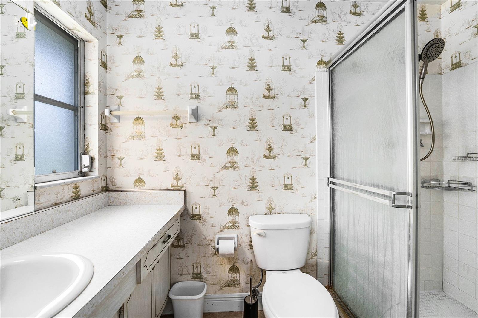 Listing photo id 21 for 6875 Versailles N 6875