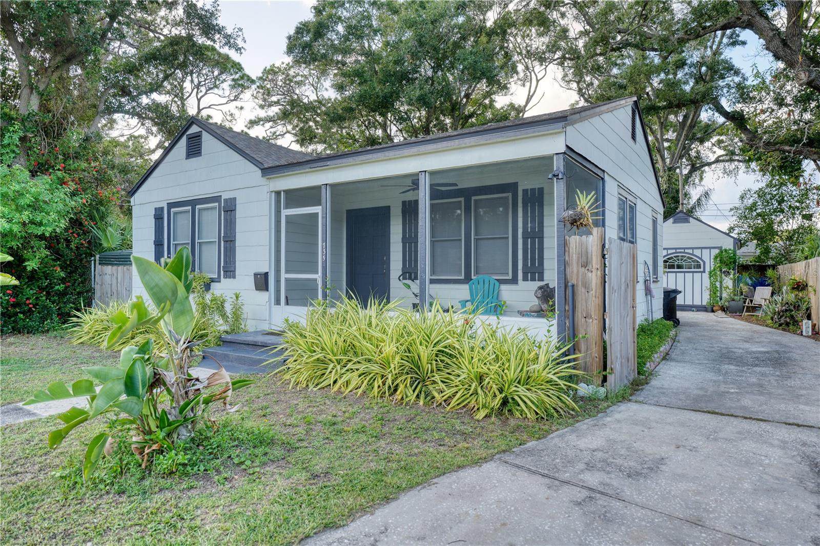 Image 2 of 25 For 735 26th Avenue S