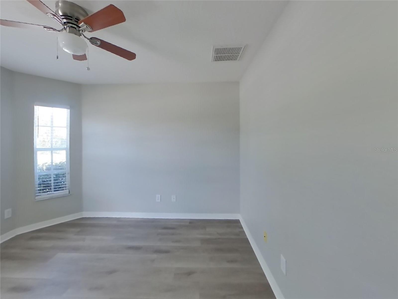 Image 3 of 26 For 31333 Heatherstone Drive