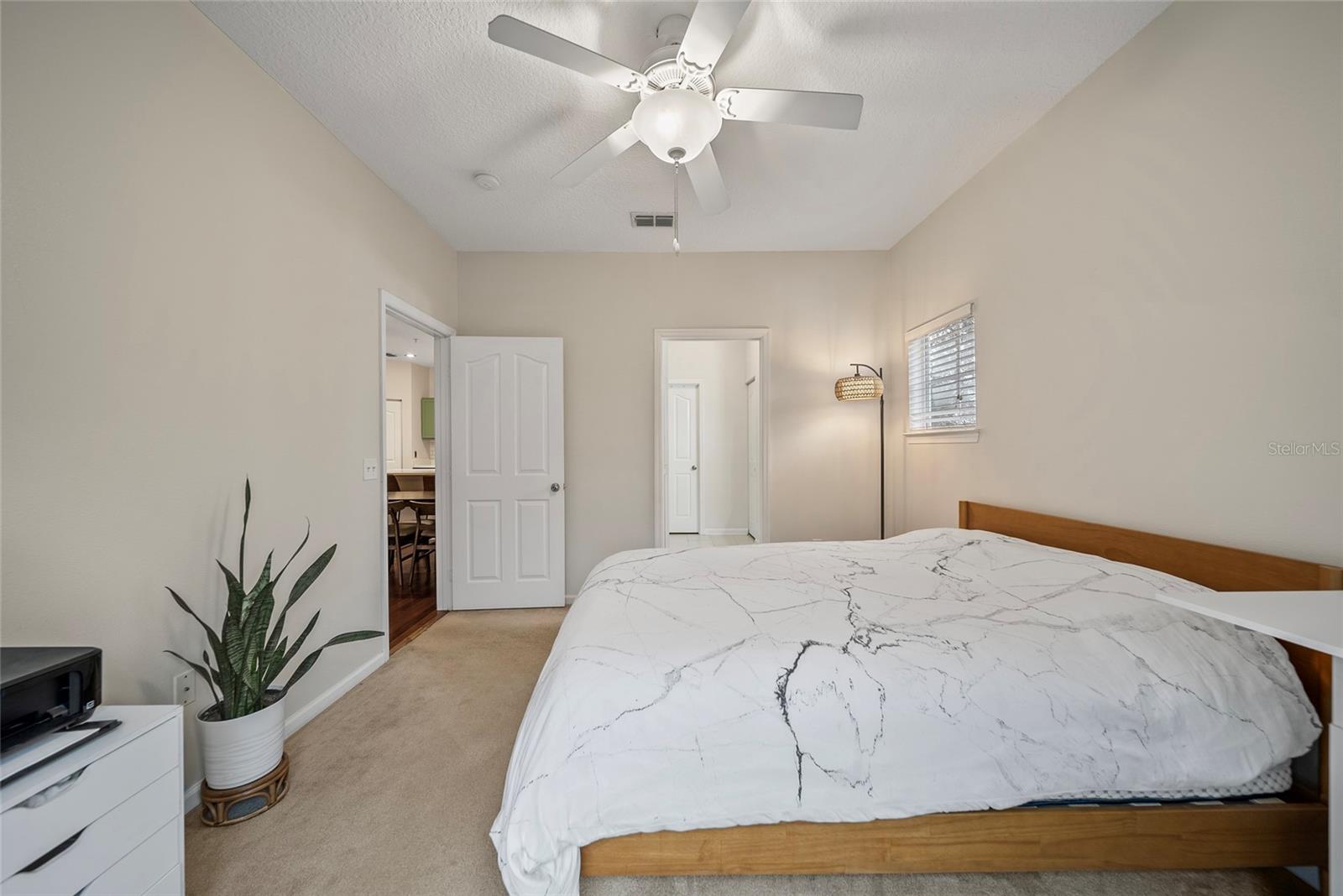 Image 16 of 32 For 4207 Dale Mabry Highway 11301