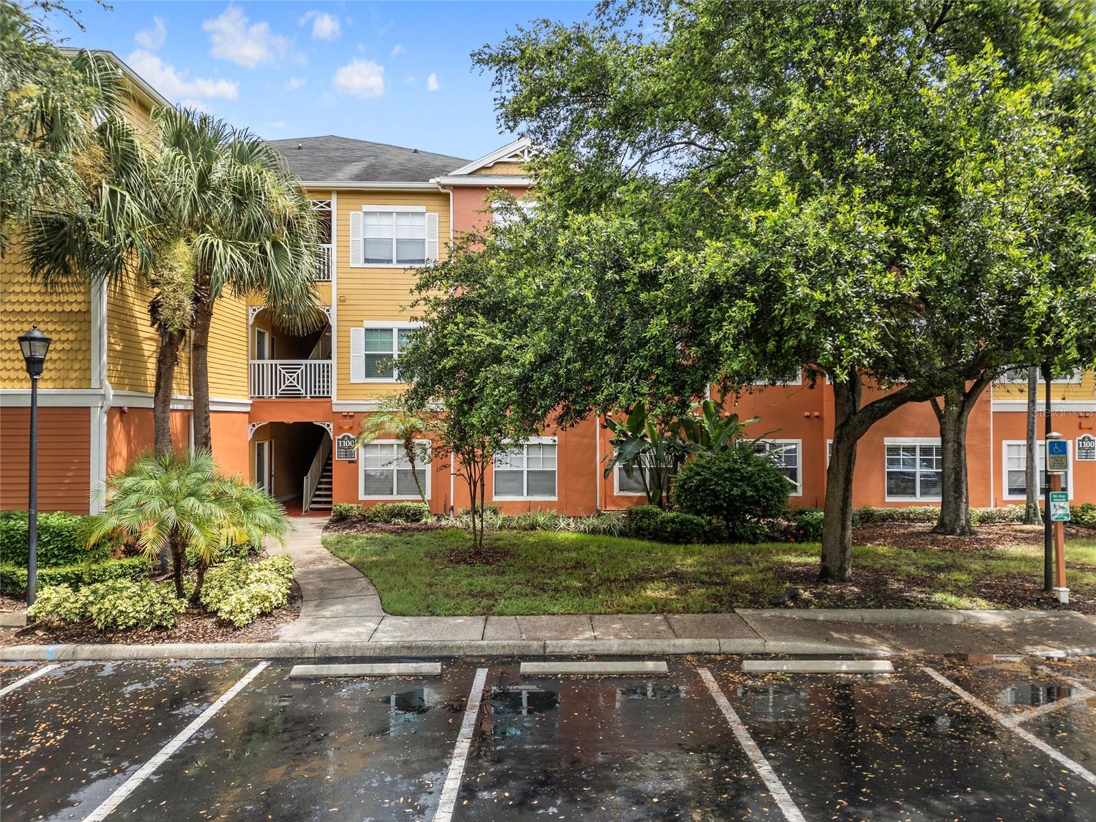 Image 2 of 32 For 4207 Dale Mabry Highway 11301