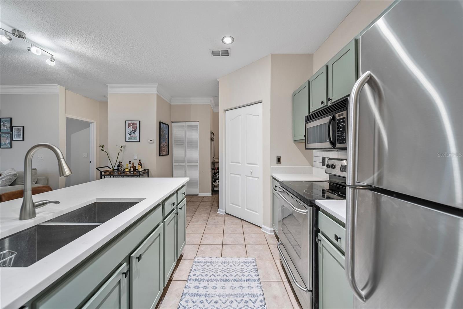 Image 6 of 32 For 4207 Dale Mabry Highway 11301