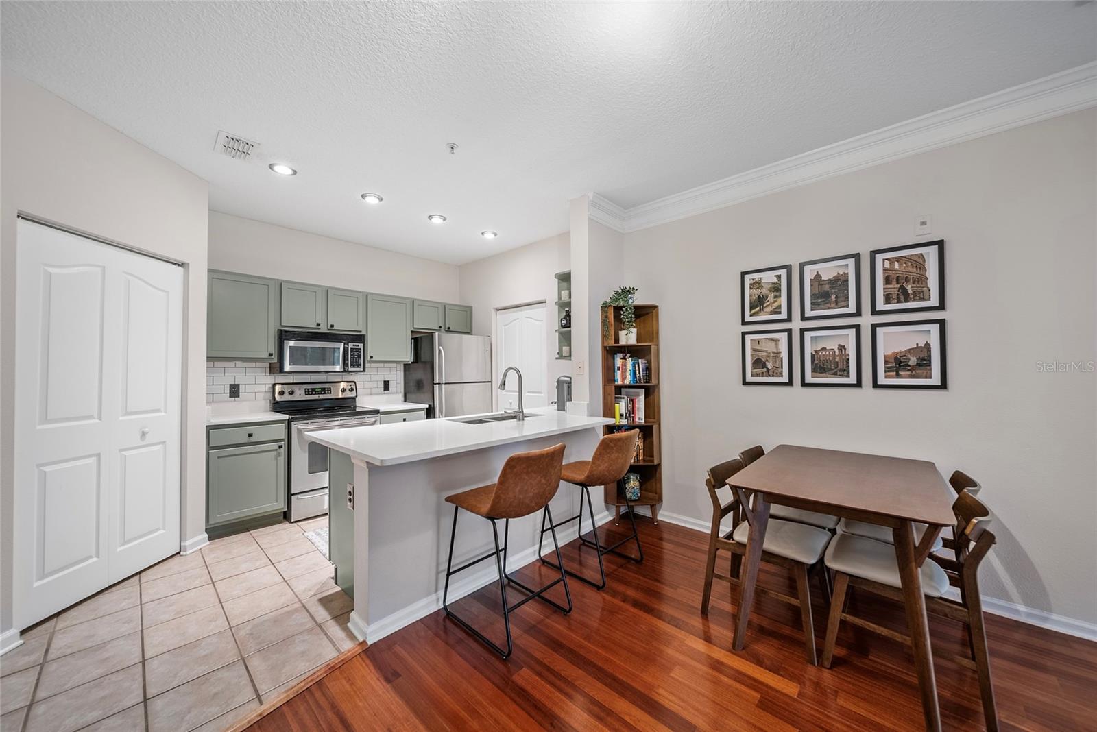 Image 9 of 32 For 4207 Dale Mabry Highway 11301